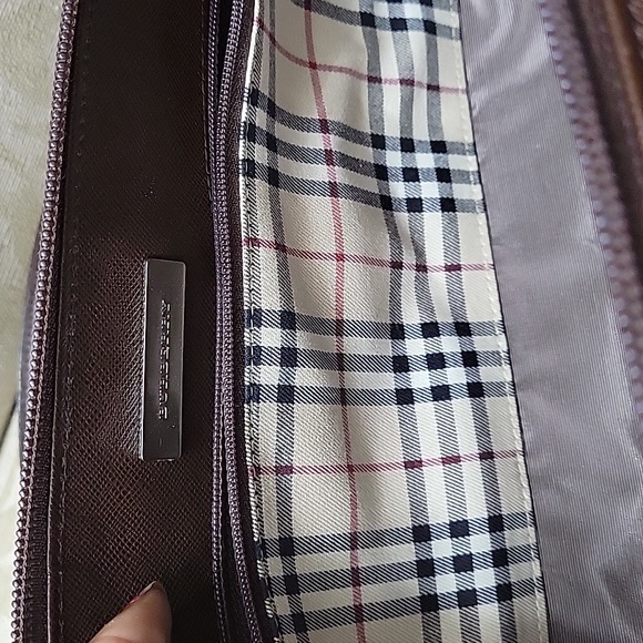 BURBERRY VINTAGE BARREL BAG - Picture 10 of 12